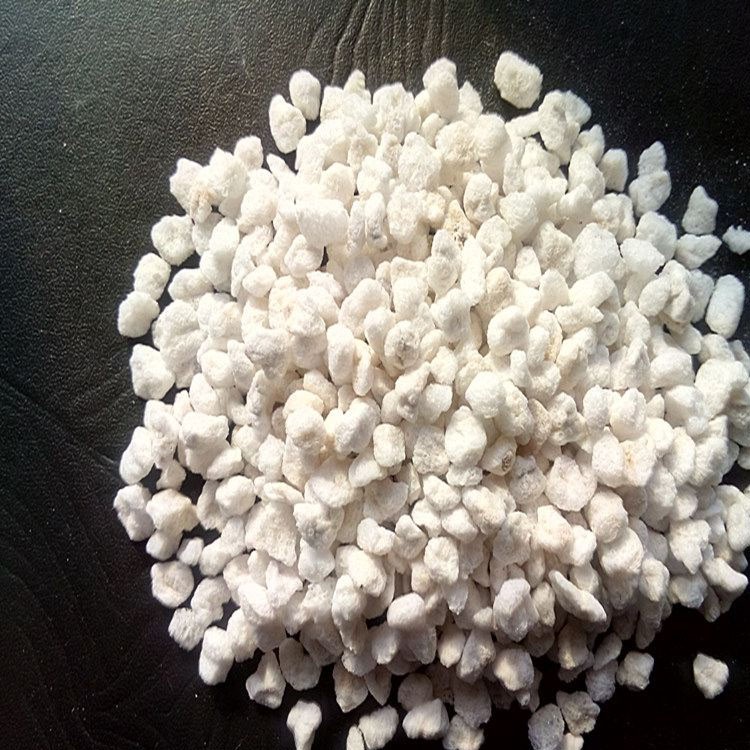 無(wú)土栽培基質(zhì)珍珠巖.jpg